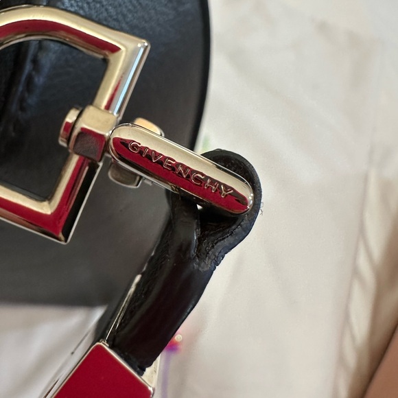 Givenchy Antigona Bag Medium - Black Leather, Silver Hardware ($2,650 Retail) - Picture 8 of 12